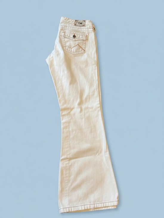 YMI Pants - Vintage white Jean bell bottoms READ DESCRIPTION
